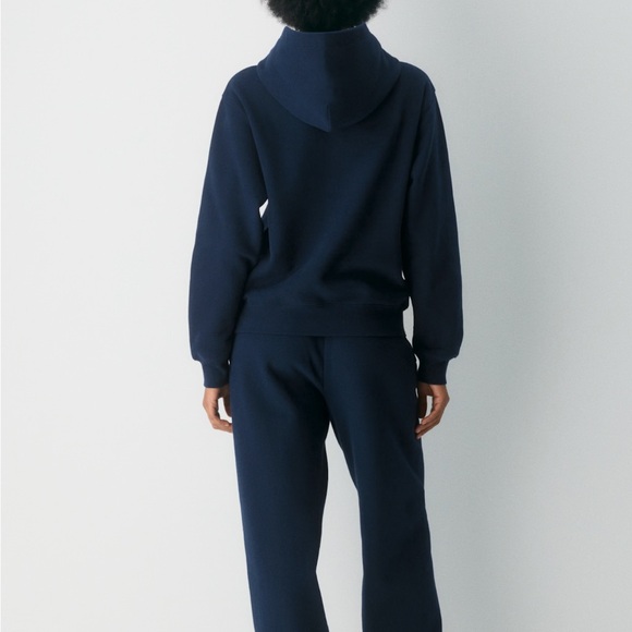 NWT aritzia Cozy Sweatfleece Perfect Hoodie size s - Picture 2 of 11